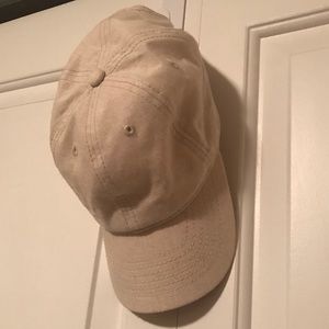Tan baseball cap